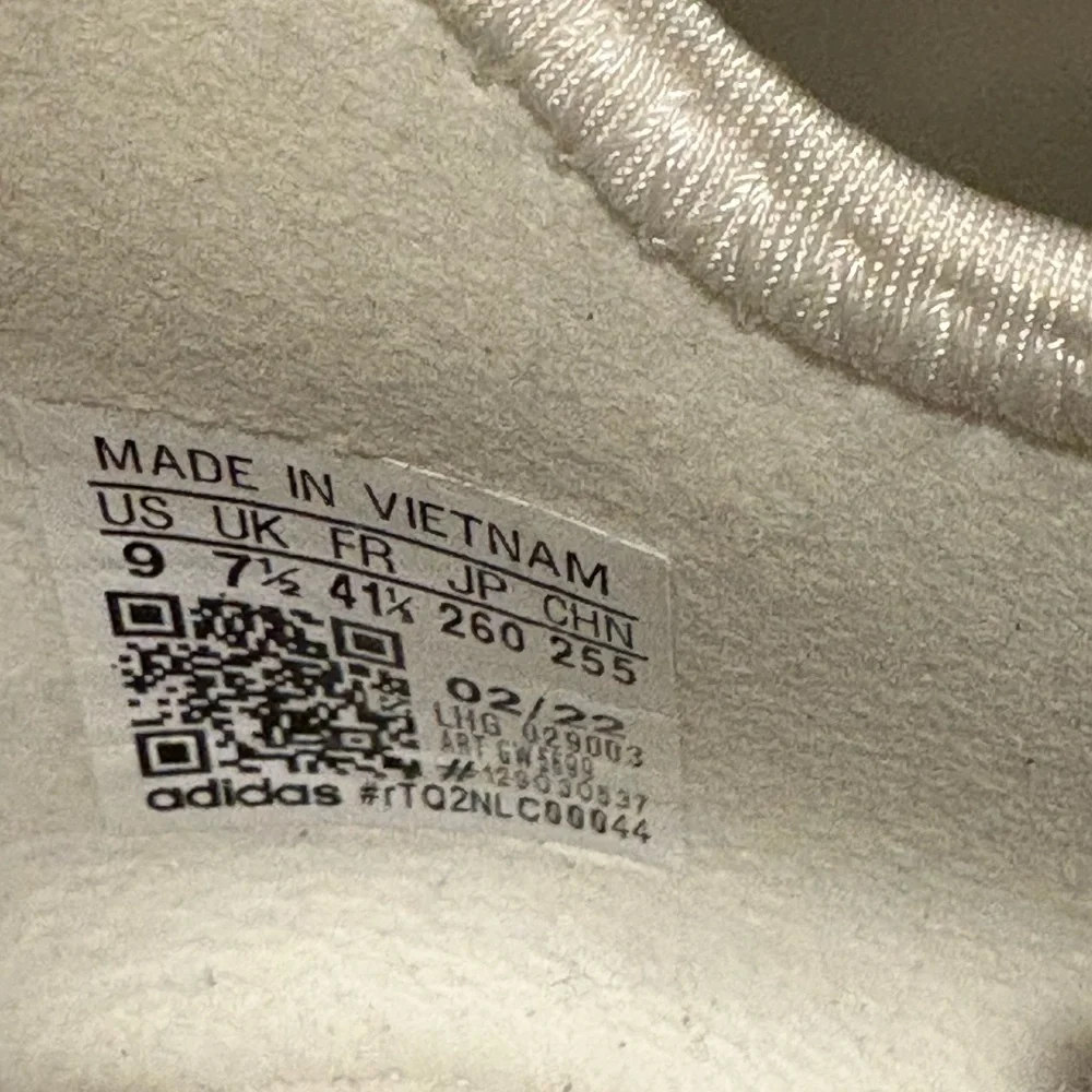 Size 9 - adidas NMD_R1 White Almost Lime W Women Sneakers GW5699 - Picture 7 of 9